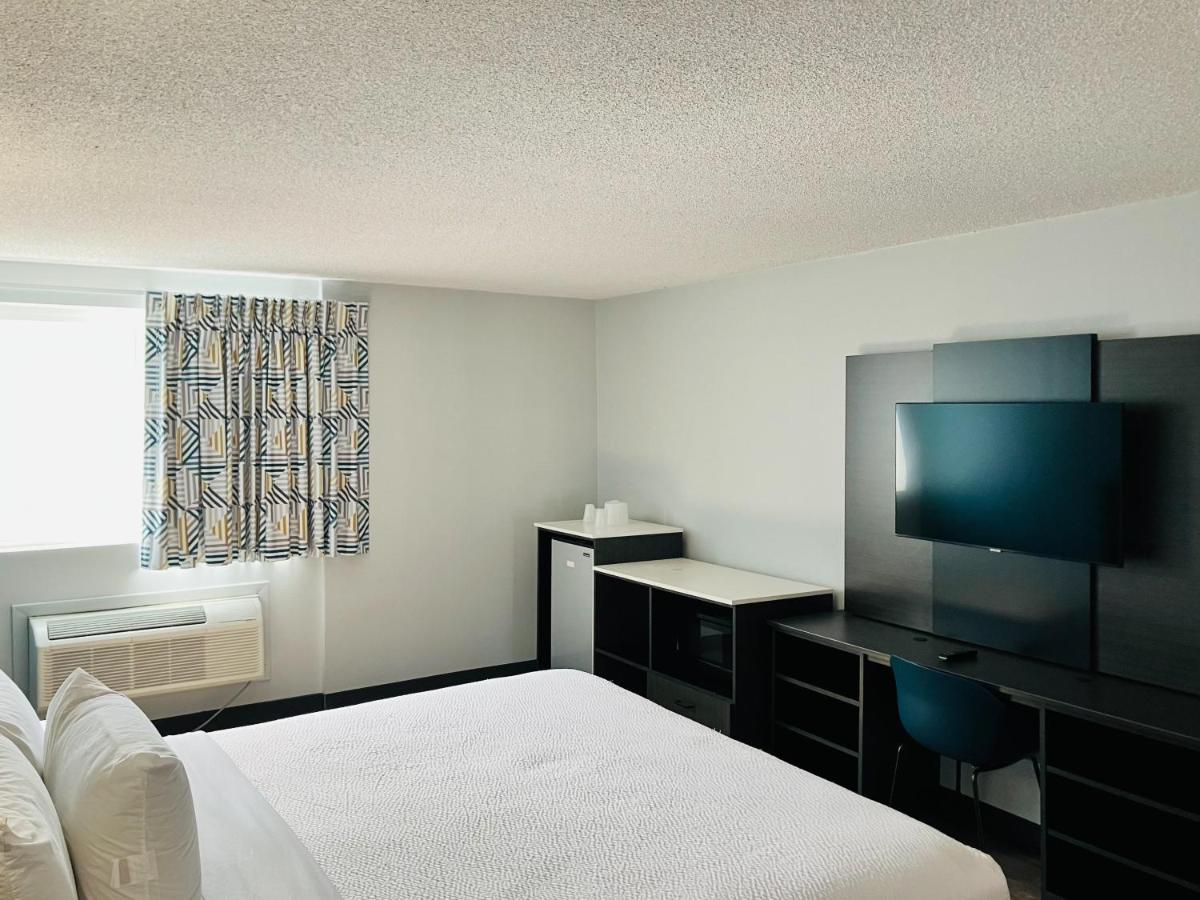 Studio 6 Suites Carson, Ca Dış mekan fotoğraf