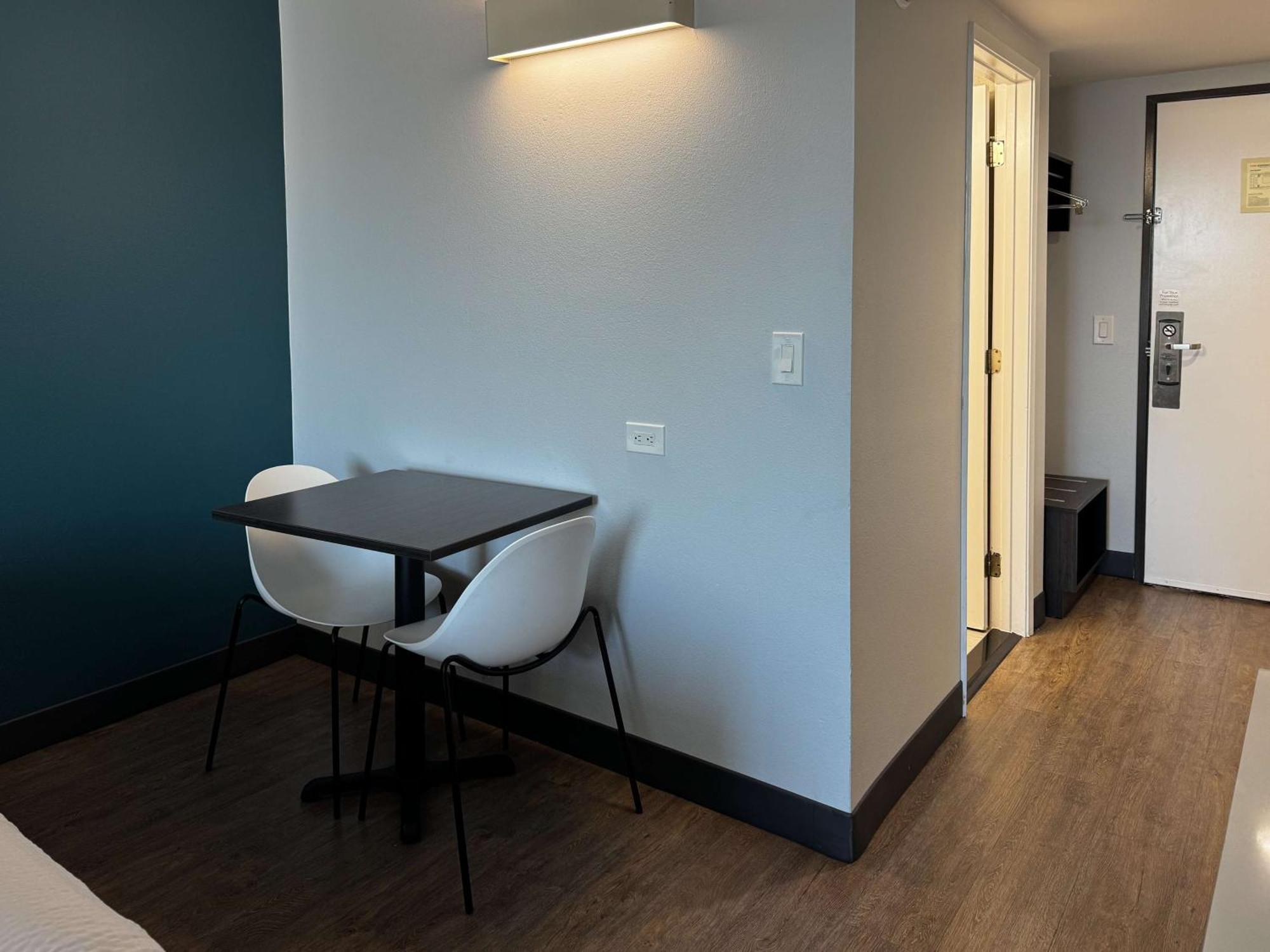 Studio 6 Suites Carson, Ca Dış mekan fotoğraf